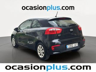 Kia Rio 1.2 CVVT Concept 62 kW (84 CV)