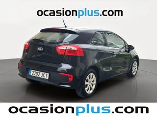Kia Rio 1.2 CVVT Concept 62 kW (84 CV)