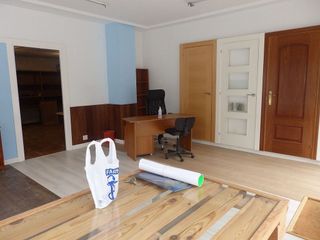 Local comercial en venta en Zaramaga en Vitoria-Gasteiz