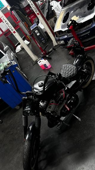 Harley Davidson Sportster Hugger 1200cc