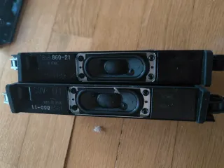 Colunas TV Sony KDL-46W905A