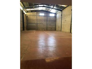 Local comercial en venta en Cervera