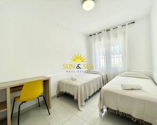 Casa pareada en alquiler en Playa de los Locos en Torrevieja