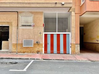 Garaje en venta en Playa del Cura en Torrevieja