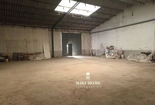 Nave industrial en venta en Barbastro