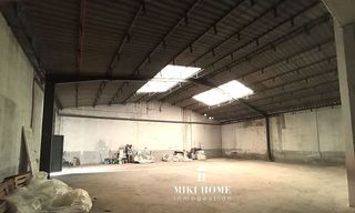 Nave industrial en venta en Barbastro