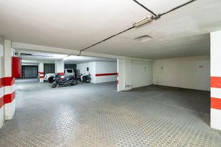 Garaje en venta en Camino de Ronda - Rosaleda en Granada