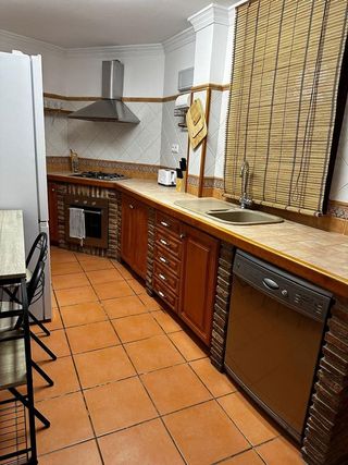 Casa adosada en alquiler en Nueva Andalucía centro en Marbella