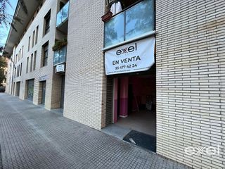 Local comercial en alquiler en Fontsanta - Fatjó en Cornellà de Llobregat