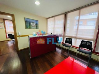 Oficina en alquiler en Centro en Ourense