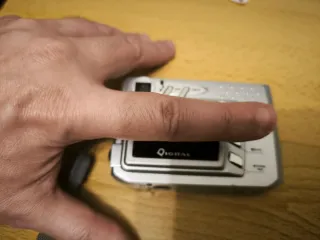 Cámara Digital 3MP 4x Zoom Digital con tarjeta 1Gb