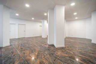 Local comercial en venta en El Higueral - La Merced en Marbella