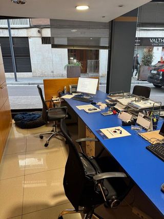 Local comercial en alquiler en Centre en Badalona