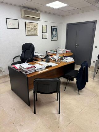 Local comercial en alquiler en Centre en Badalona