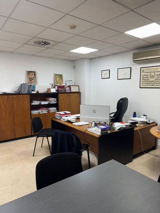 Local comercial en alquiler en Centre en Badalona