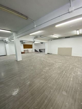Local comercial en venta en Gavarra en Cornellà de Llobregat