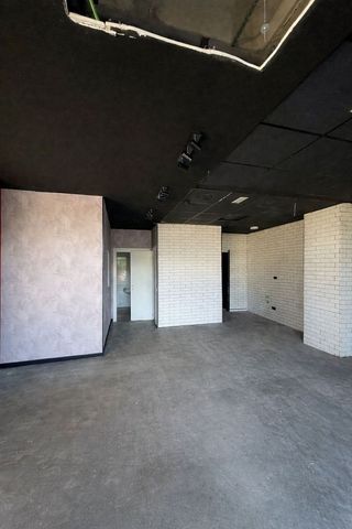 Local comercial en alquiler en Zona Avenida Europa en Pozuelo de Alarcón