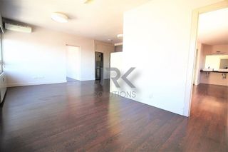 Piso en alquiler en Castillejos en Madrid