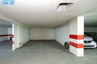 Garaje en venta en Camino de Ronda - Rosaleda en Granada