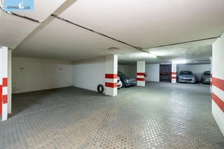 Garaje en venta en Camino de Ronda - Rosaleda en Granada