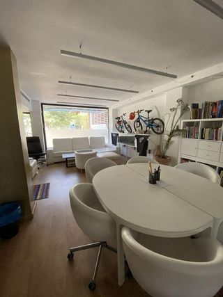 Local comercial en venta en Gavarra en Cornellà de Llobregat