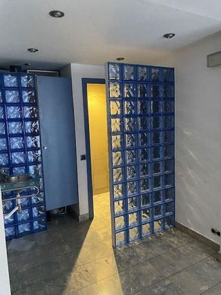 Local comercial en venta en Gavarra en Cornellà de Llobregat
