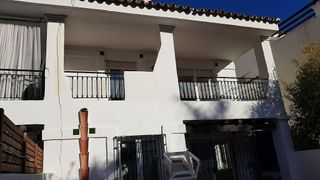 Casa adosada en alquiler en Puerto Banús en Marbella