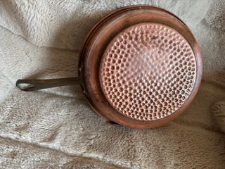 Padellino in rame martellato