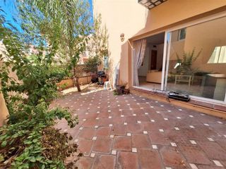 Casa adosada en venta en Nueva Andalucía centro en Marbella