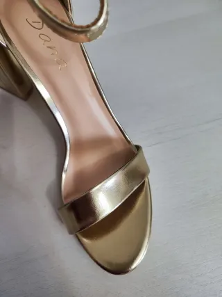 Zapatos dorados tacón mujer talla 38