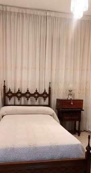 Piso en venta en Camino de Ronda - Rosaleda en Granada