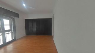 Piso en venta en Puerto Banús en Marbella