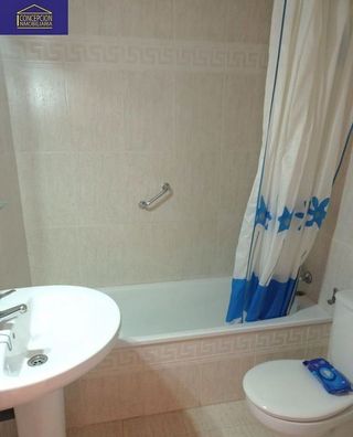 Piso en alquiler en Ciudad Jardín - Zoco en Córdoba