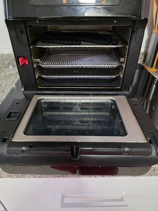 Freidora de aire (airfryer) con muchos accesorios