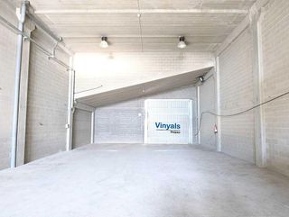 Nave industrial en alquiler en Urbanitzacions en Mataró