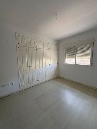 Piso en alquiler en Parque Mediterráneo - Santa Paula en Málaga