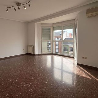 Piso en alquiler en El Grau en Valencia