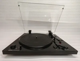 Tocadiscos Akai BT 100 Profesional