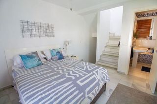 Casa pareada en venta en Nueva Andalucía centro en Marbella