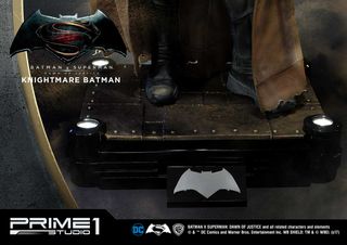 Estatua Nightmare Batman Prime1 1/2