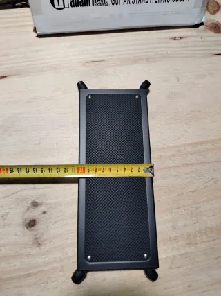Adam Hall Stands SGS 017 Reposapiés Guitarra