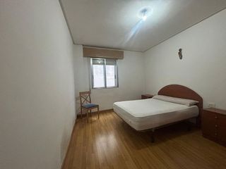 Piso en alquiler en Universidad en Ourense