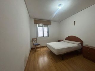 Piso en alquiler en Universidad en Ourense