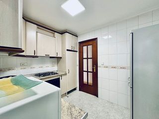 Piso en alquiler en Ensanche - Diputación en Alicante