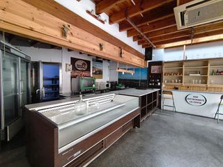 Local comercial en venta en Torrent Ballester en Viladecans