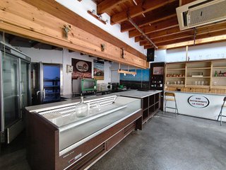 Local comercial en venta en Torrent Ballester en Viladecans