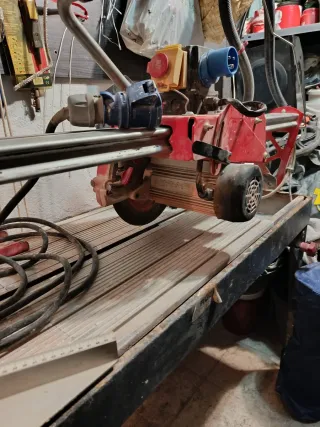 Cortadora de agua Rubi