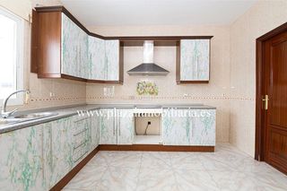 Chalet en venta en Lucena