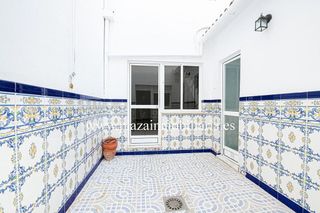 Chalet en venta en Lucena