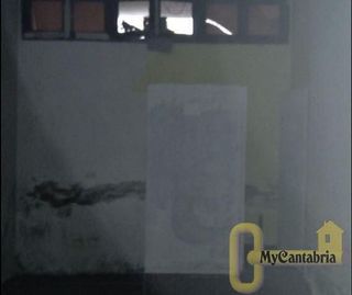 Local comercial en venta en Inmobiliaria - Barreda en Torrelavega